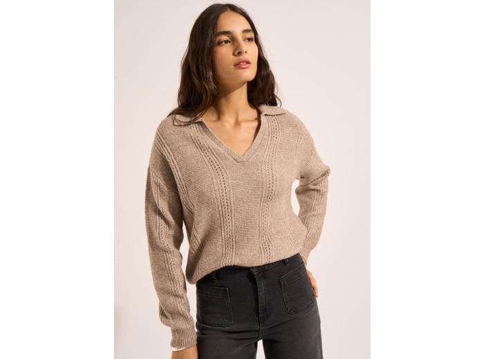 Pull à col ouvert