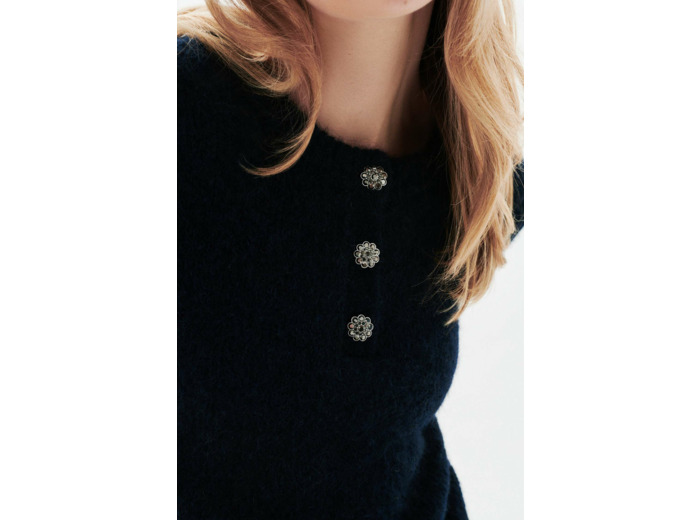 Pull mdona