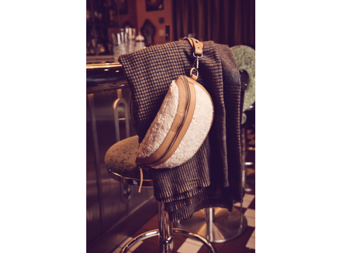 Banane en cuir GAUTHIER