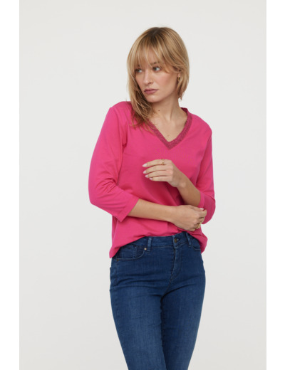 T Ashia Fushia