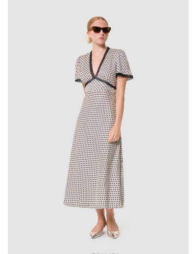 Robe Raoulita
