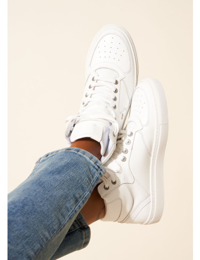 Baskets à lacets