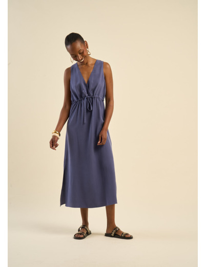 Robe longue ajustée décolleté en V