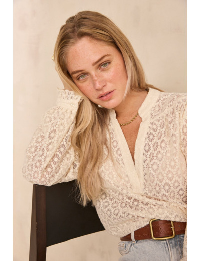 Blouse col V brodée en coton DANIELA