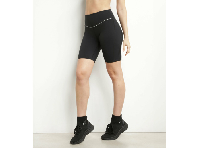 Cycliste de sport pour femme en microfibre sculptante noire Dim Move