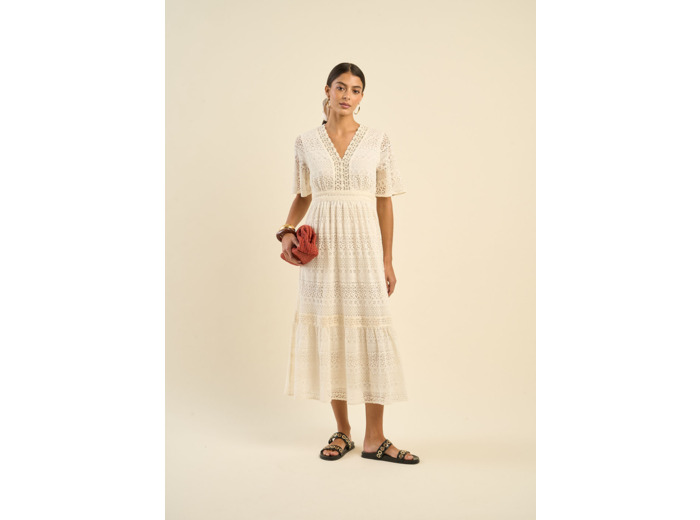 Robe longue en dentelle