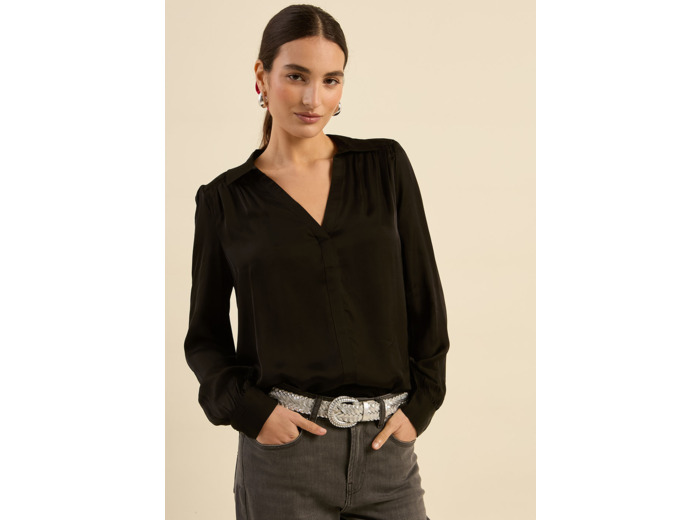 Blouse fluide à col V