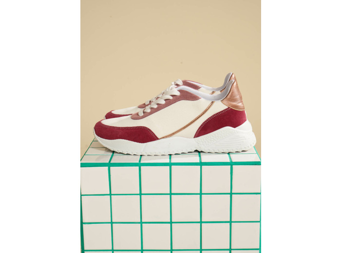 Baskets à lacets