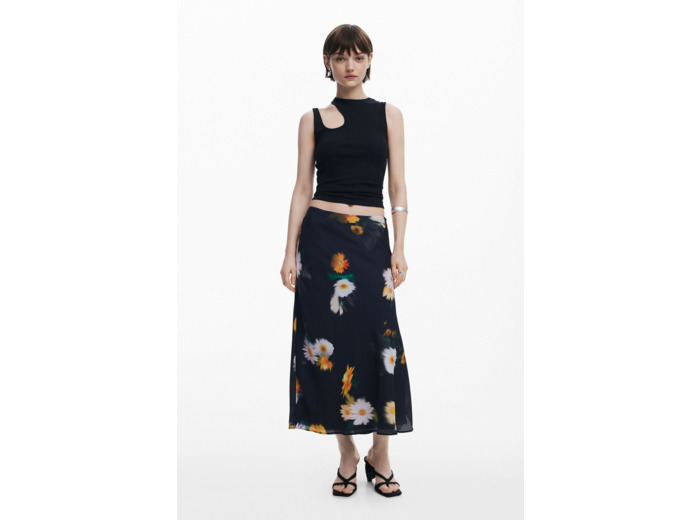 Skirt Knee