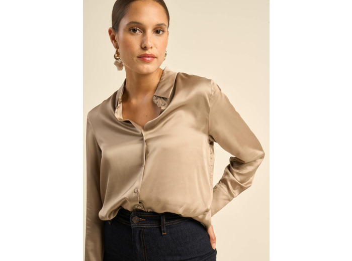 Chemise soyeuse