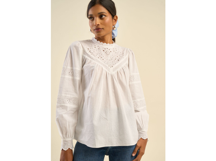 Blouse en voile de coton avec broderies anglaises