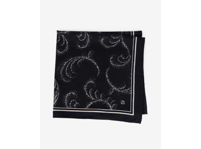 Foulard black white