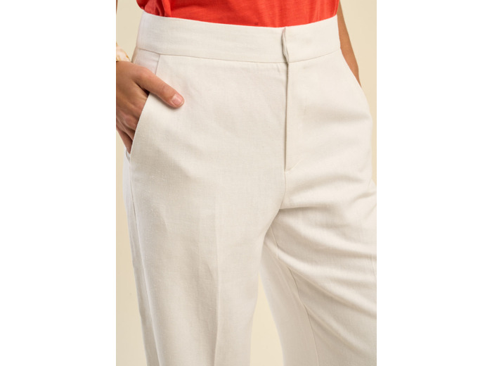 Pantalon de costume contenant du lin