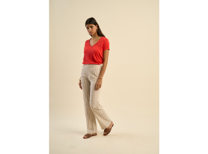 Pantalon large et habillé à fines rayures