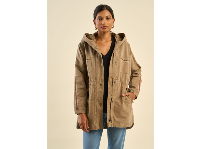 Parka mi-longue brodée