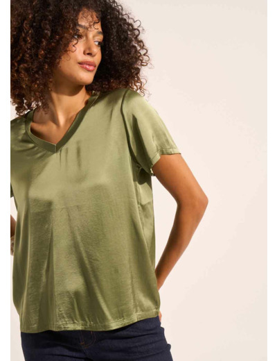 T-shirt à col V et manches courtes